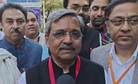 दिल्ली की मालवीय नगर सीट पर जीत के बाद सतीश उपाध्याय ने कार्यकर्ताओं को दिया श्रेय दिल्ली की मालवीय नगर सीट पर जीत के बाद सतीश उपाध्याय ने कार्यकर्ताओं को दिया श्रेय